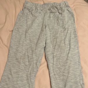 Lululemon on the fly pant